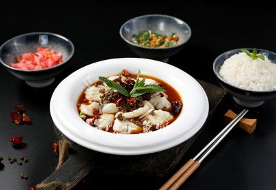 開連鎖魚火鍋店應(yīng)該如何選擇？