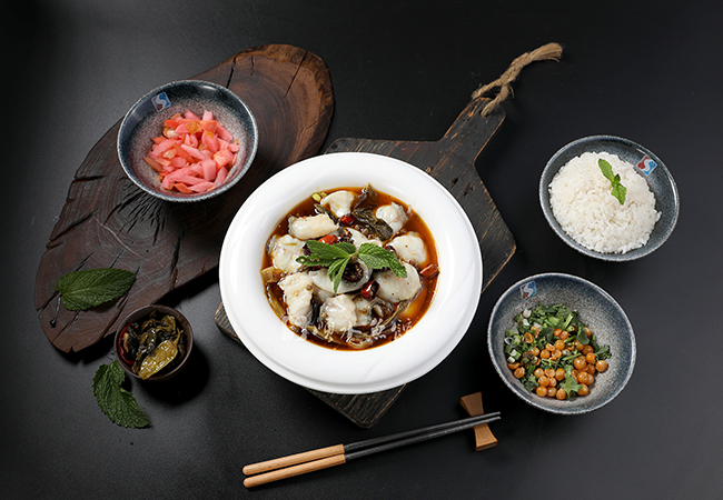 經(jīng)營(yíng)魚(yú)火鍋連鎖店需要完善哪些工作？